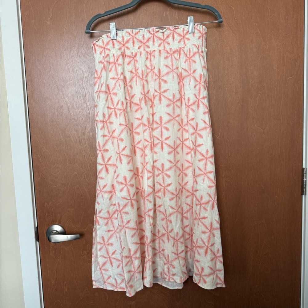 LOFT Coral and White Skirt